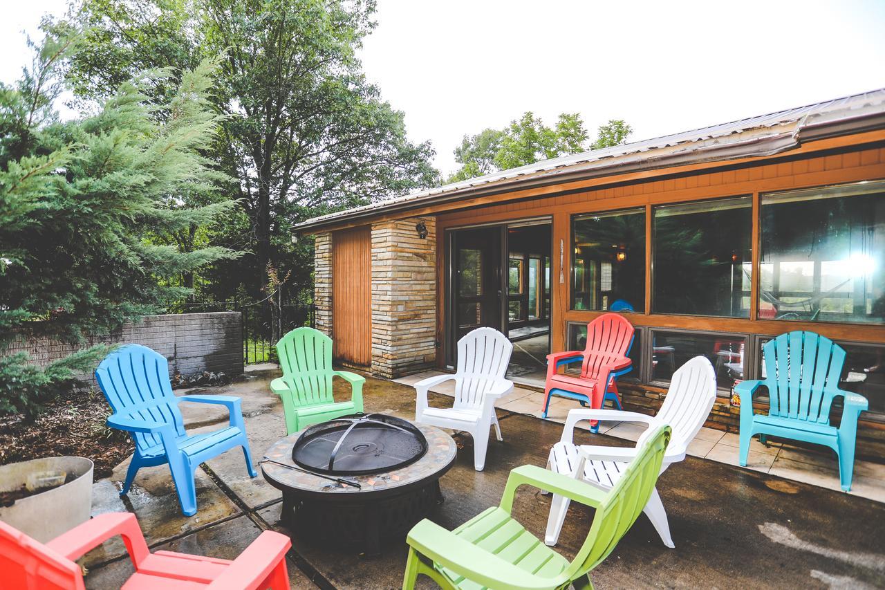 The Lodge At Beaver Lake Bed And Breakfast Rogers Buitenkant foto