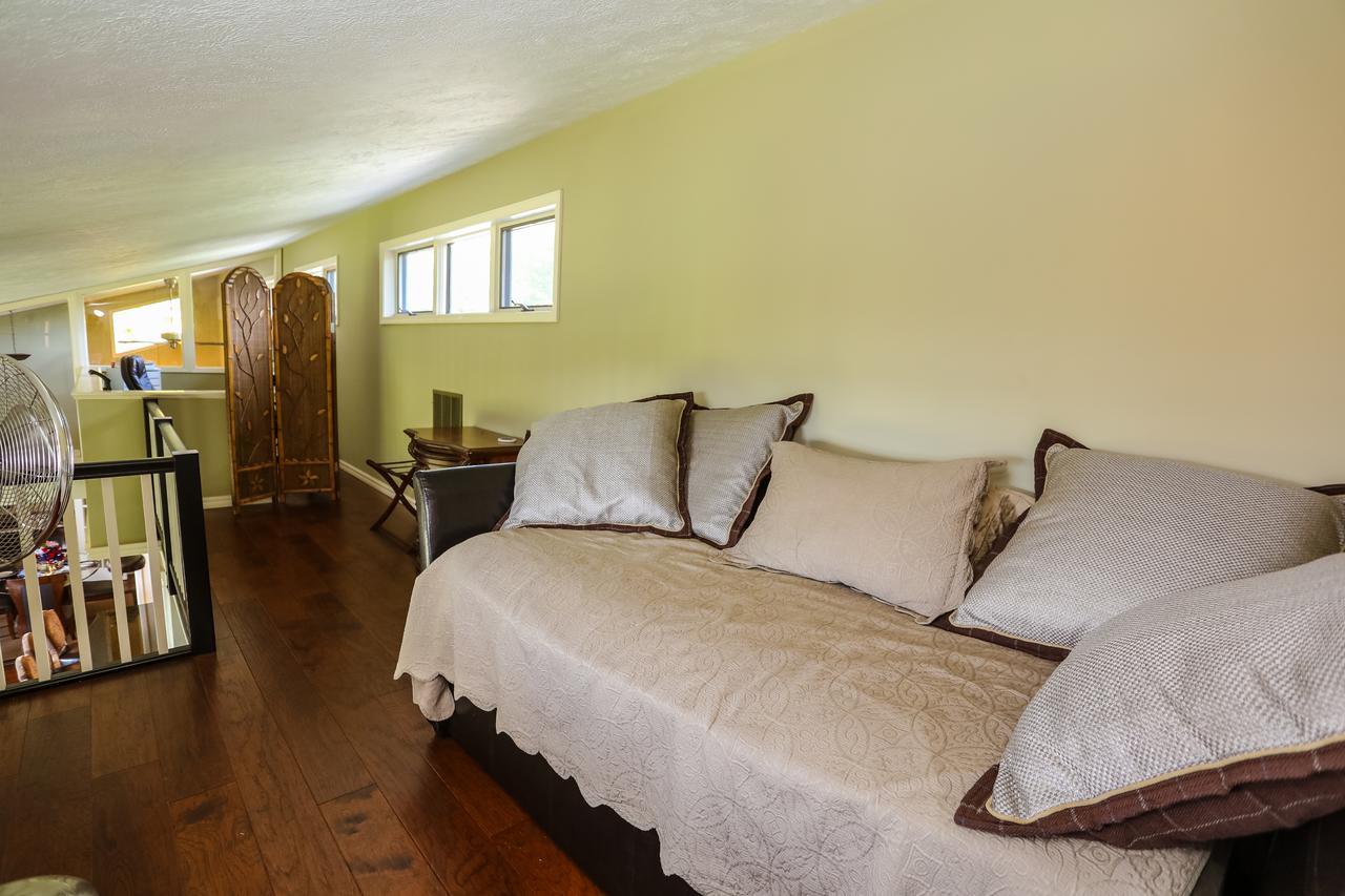 The Lodge At Beaver Lake Bed And Breakfast Rogers Buitenkant foto